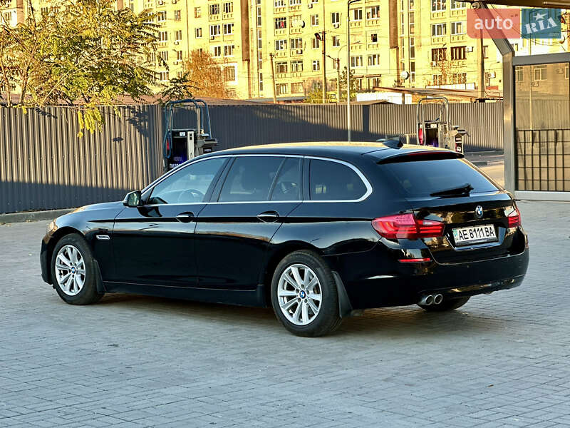 Універсал BMW 5 Series 2014 в Дніпрі
