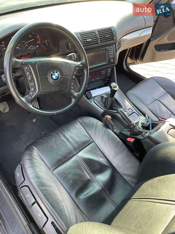 BMW 5 Series 2001 BMW 5 Series 2001
