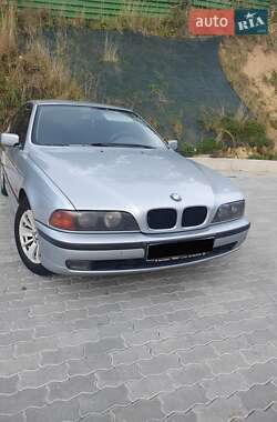 Седан BMW 5 Series 1997 в Львові