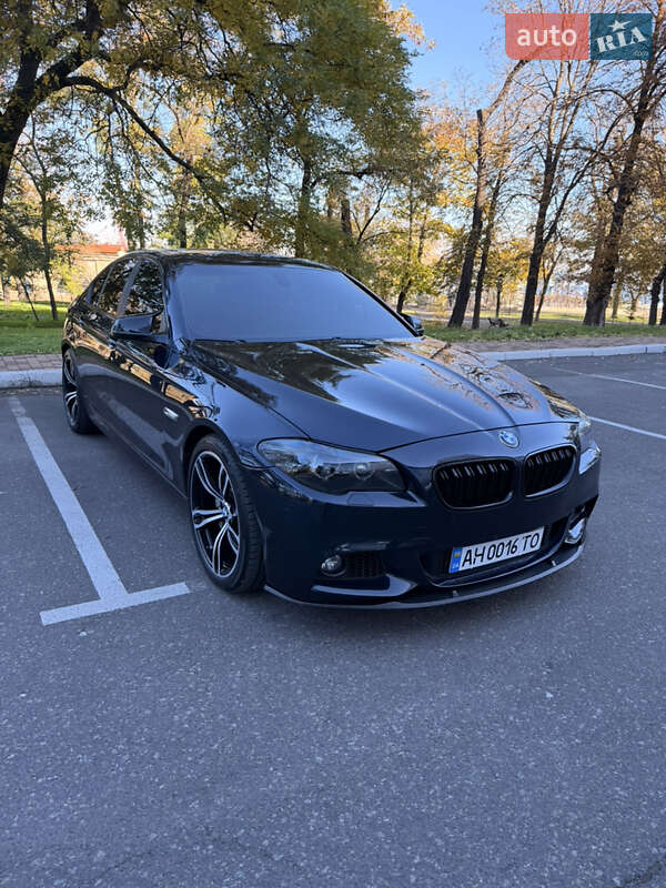 Седан BMW 5 Series 2013 в Одессе