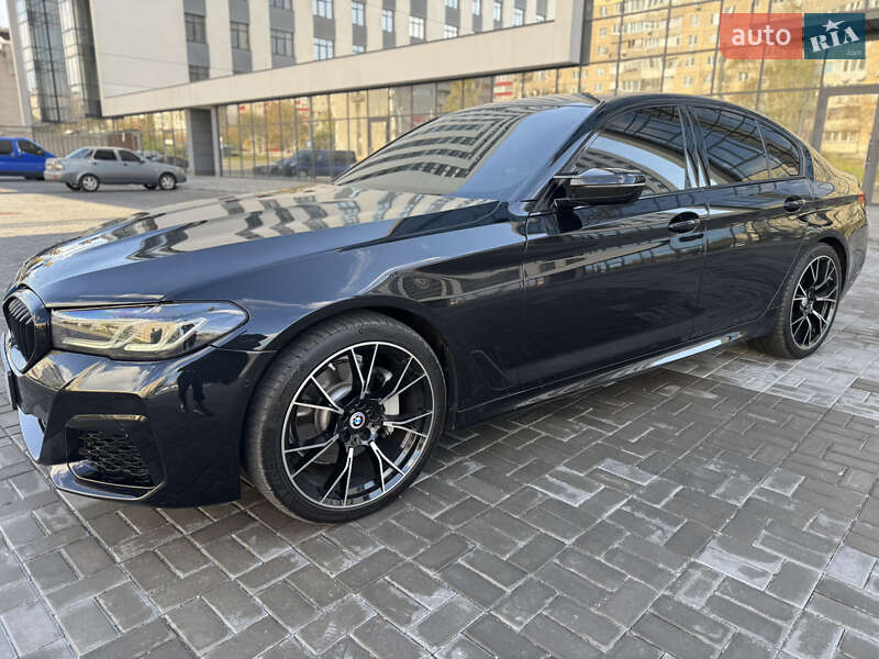 Седан BMW 5 Series 2017 в Днепре
