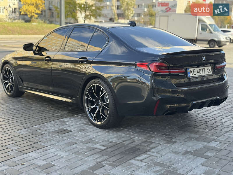 Седан BMW 5 Series 2017 в Днепре