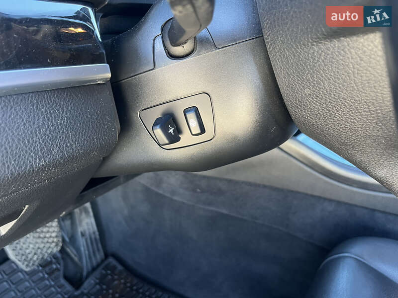 Седан BMW 5 Series 2015 в Новій Одесі