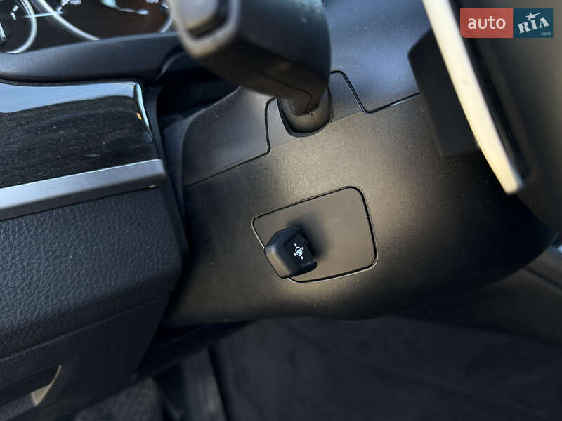 Седан BMW 5 Series 2011 в Одессе