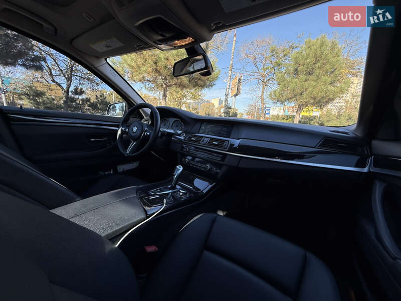 Седан BMW 5 Series 2011 в Одессе