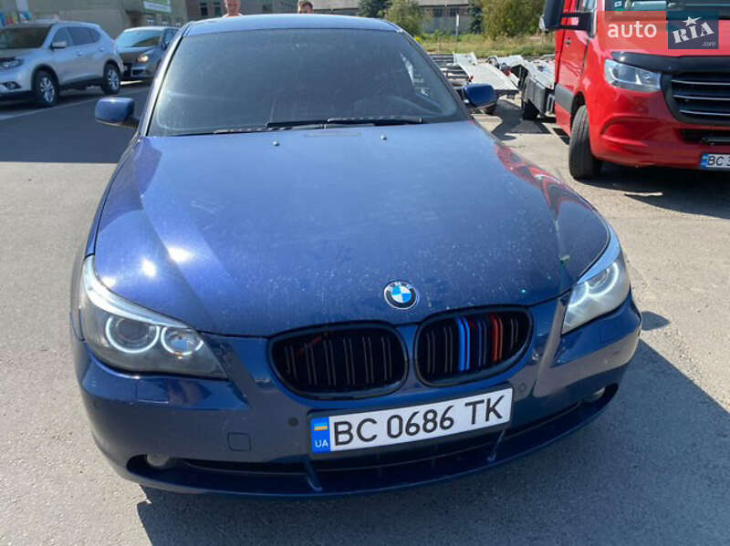 Седан BMW 5 Series 2004 в Бориславе