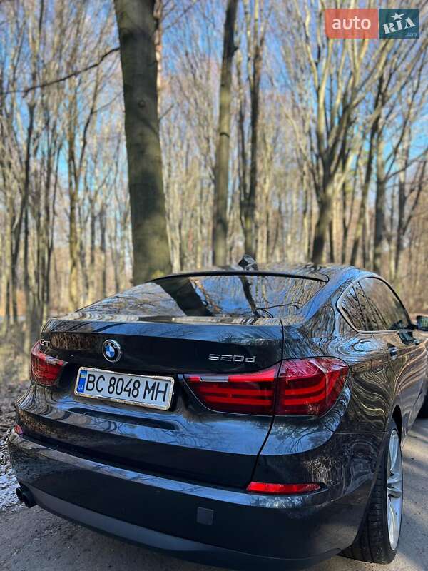 Седан BMW 5 Series 2013 в Рава-Русской