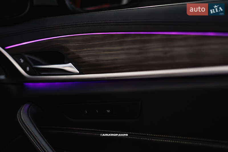 Седан BMW 5 Series 2018 в Кропивницькому