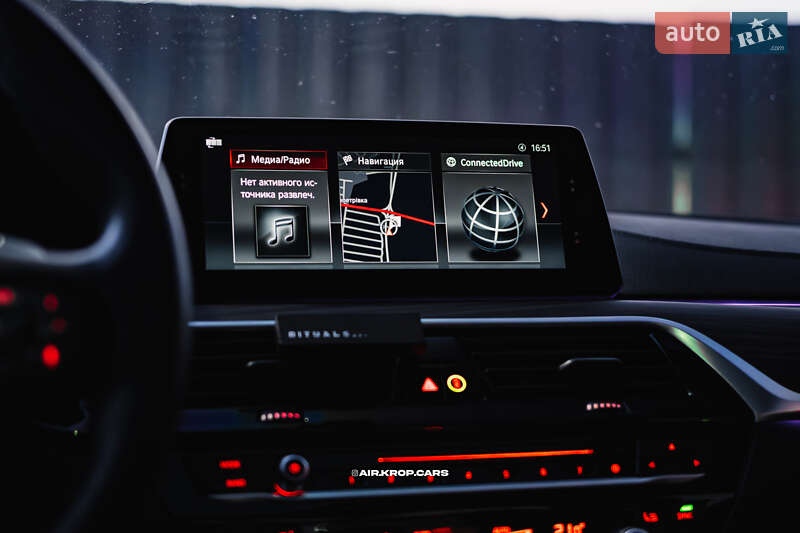 Седан BMW 5 Series 2018 в Кропивницькому