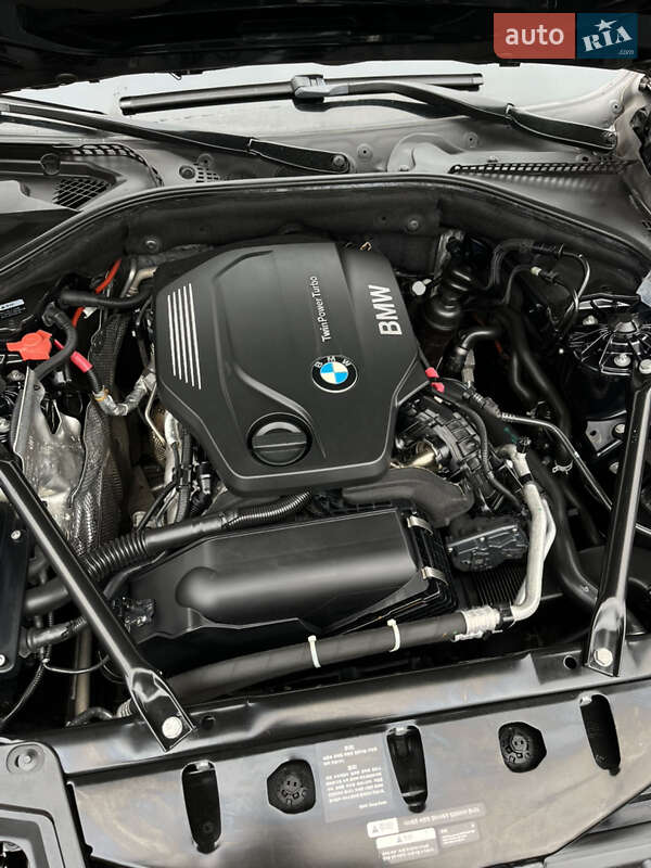 Седан BMW 5 Series 2016 в Виннице