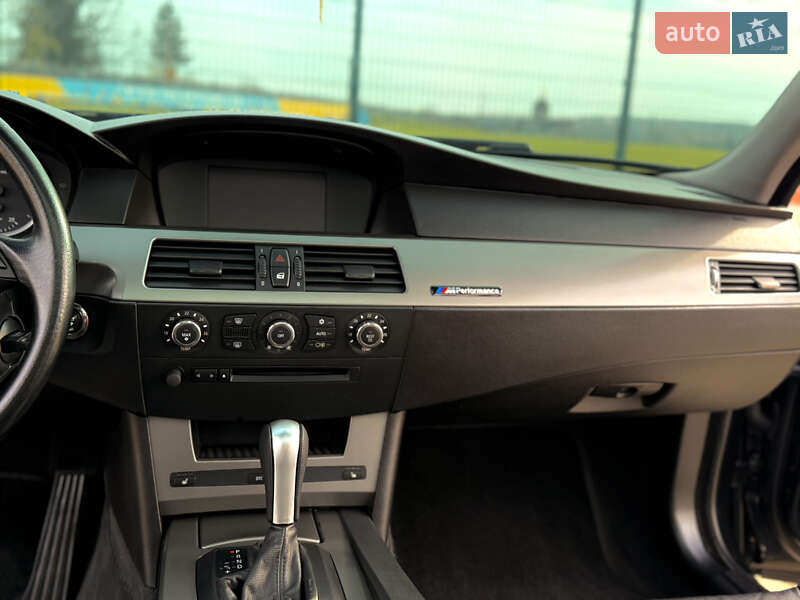 Универсал BMW 5 Series 2006 в Бучаче
