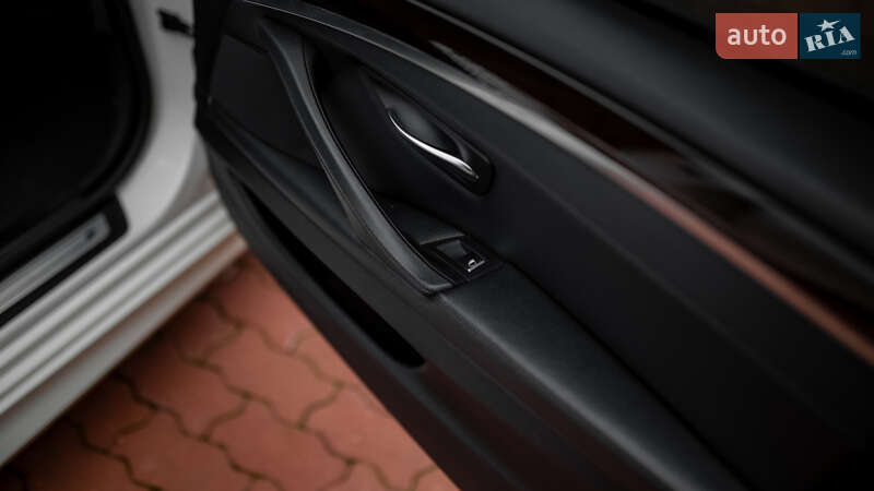 Седан BMW 5 Series 2013 в Черновцах фото 44 Седан BMW 5 Series 2013 в Черновцах