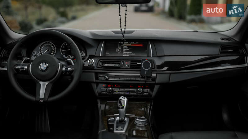 Седан BMW 5 Series 2013 в Черновцах фото 48 Седан BMW 5 Series 2013 в Черновцах