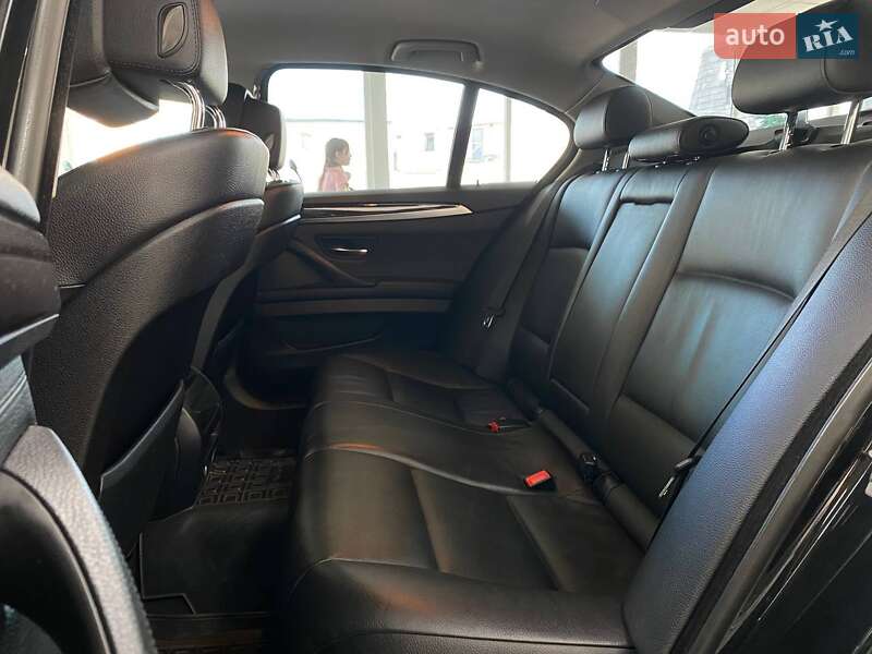 Седан BMW 5 Series 2012 в Киеве фото 24 Седан BMW 5 Series 2012 в Киеве