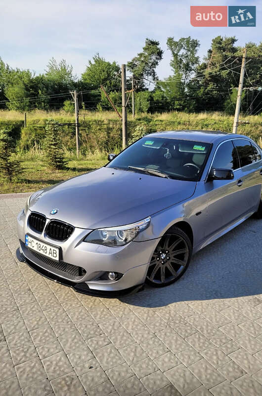 BMW 5 Series 2004 BMW 5 Series 2004