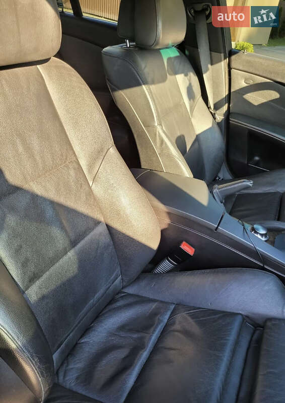 Седан BMW 5 Series 2004 в Львове