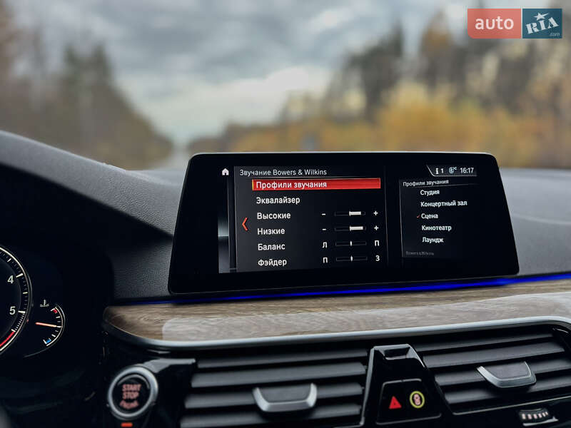 Седан BMW 5 Series 2017 в Олевске