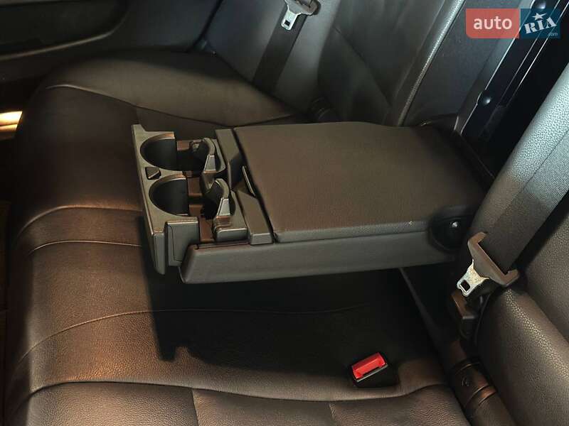 Седан BMW 5 Series 2014 в Львове фото 35 Седан BMW 5 Series 2014 в Львове