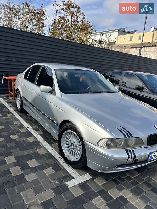 BMW 5 Series 1999 BMW 5 Series 1999