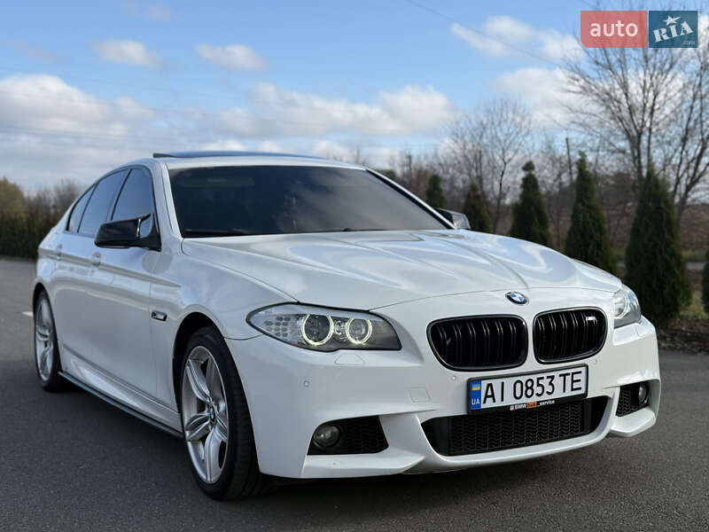 Седан BMW 5 Series 2012 в Березане