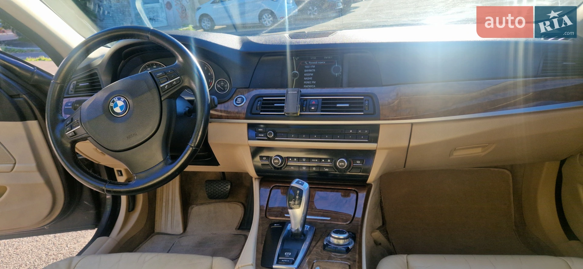 2010 BMW 5er - мініатюра 16