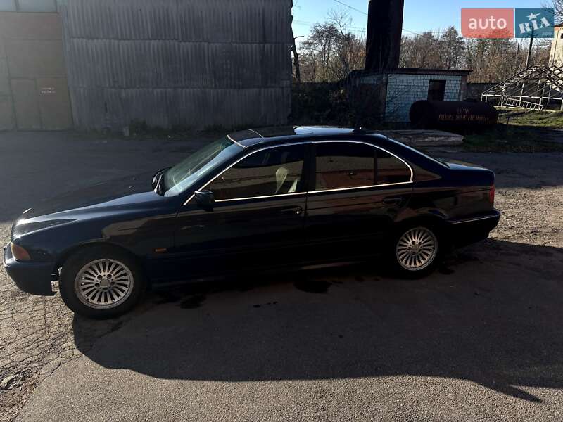 Седан BMW 5 Series 1996 в Немирове