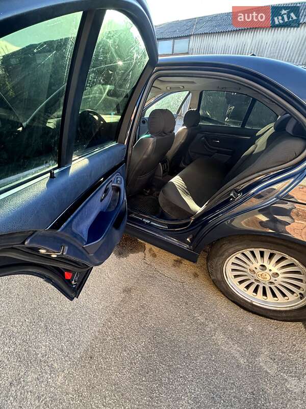 Седан BMW 5 Series 1996 в Немирове