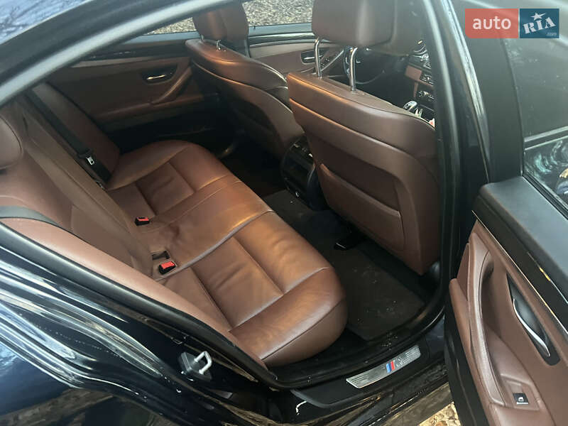 Седан BMW 5 Series 2011 в Виннице