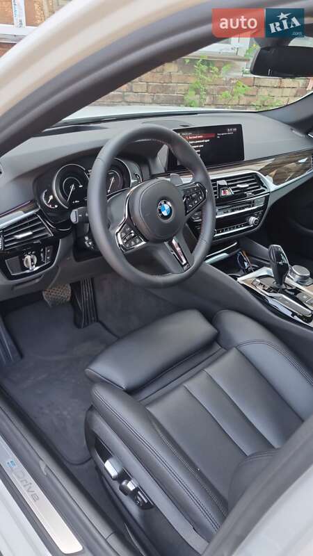 Седан BMW 5 Series 2018 в Києві
