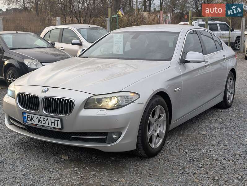 BMW 5 Series 2010 BMW 5 Series 2010