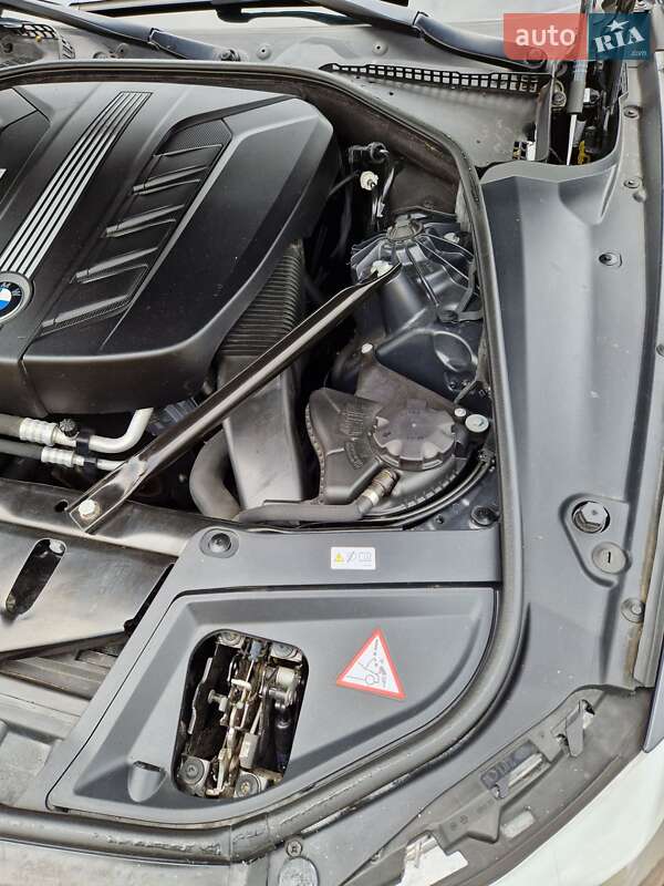 Седан BMW 5 Series 2011 в Белой Церкви фото 19 Седан BMW 5 Series 2011 в Белой Церкви