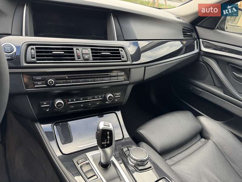 Седан BMW 5 Series 2014 в Виннице