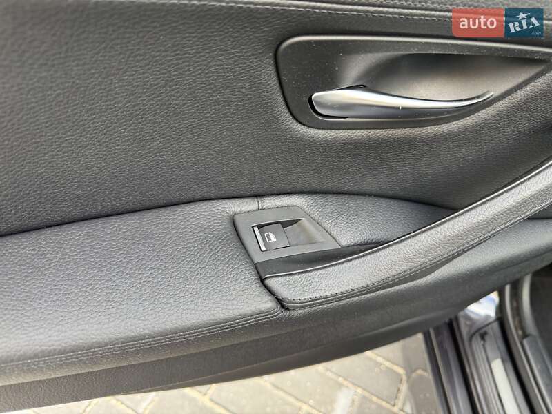 Седан BMW 5 Series 2014 в Виннице
