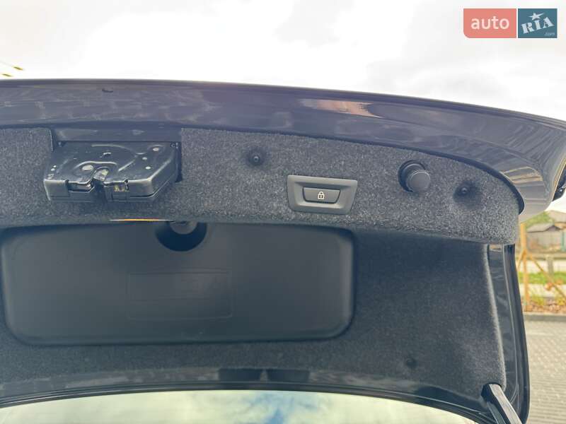 Седан BMW 5 Series 2014 в Виннице