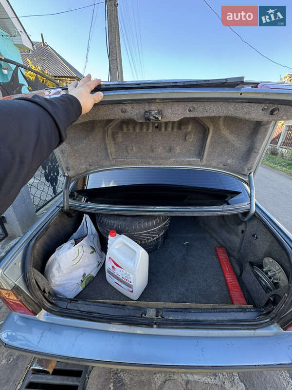 Седан BMW 5 Series 1991 в Ужгороді