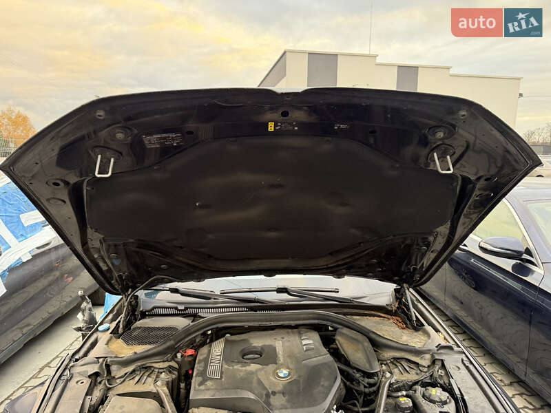 Седан BMW 5 Series 2017 в Львове