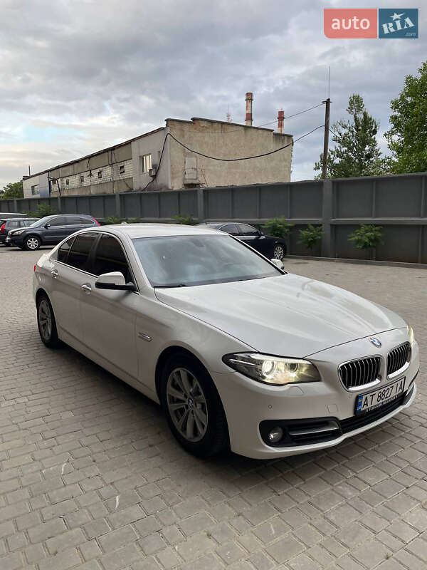Седан BMW 5 Series 2016 в Ивано-Франковске