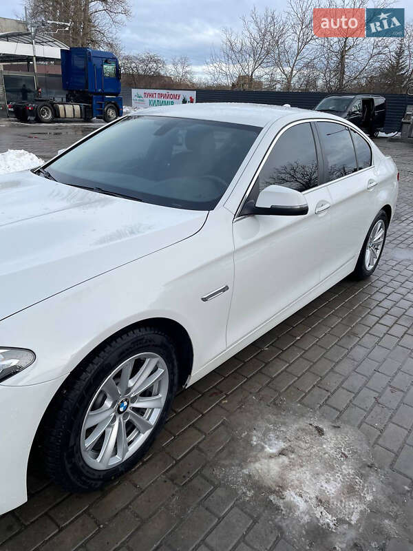 Седан BMW 5 Series 2016 в Ивано-Франковске