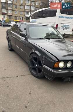Седан BMW 5 Series 1989 в Киеве