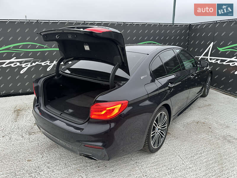 Седан BMW 5 Series 2018 в Киеве фото 31 Седан BMW 5 Series 2018 в Киеве