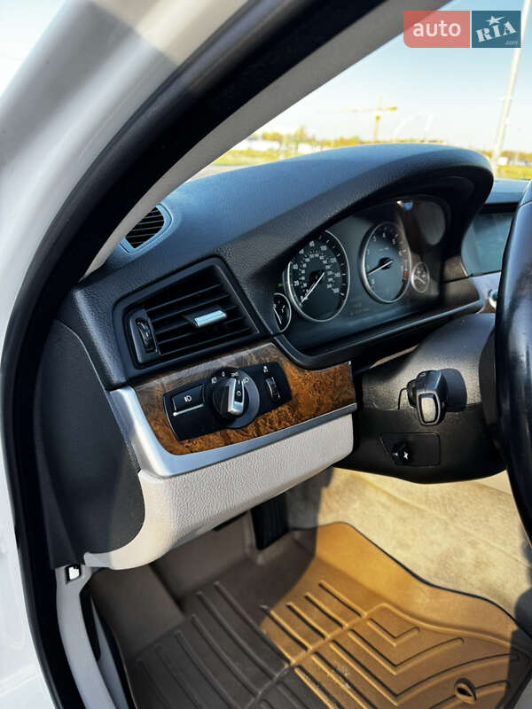 Седан BMW 5 Series 2011 в Львове фото 10 Седан BMW 5 Series 2011 в Львове