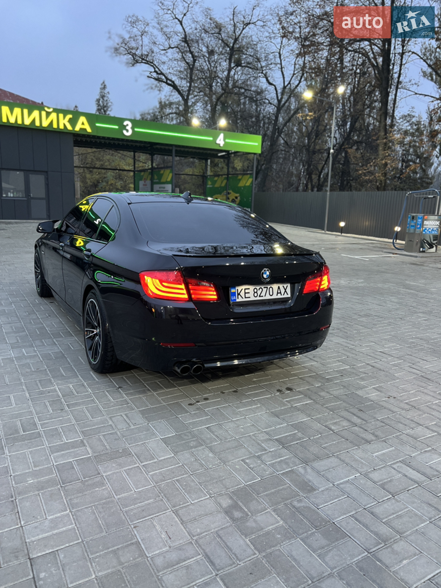 2010 BMW 5er - мініатюра 8