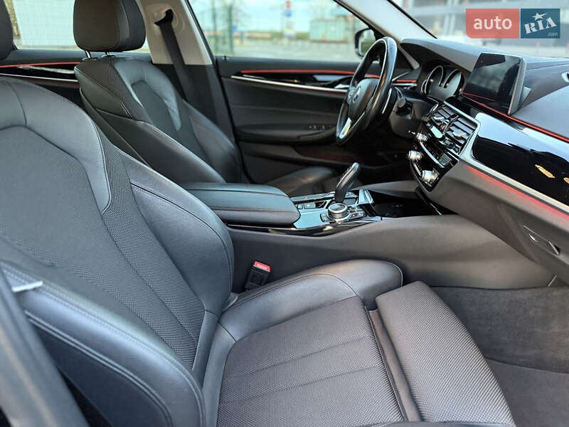 Седан BMW 5 Series 2019 в Киеве фото 16 Седан BMW 5 Series 2019 в Киеве