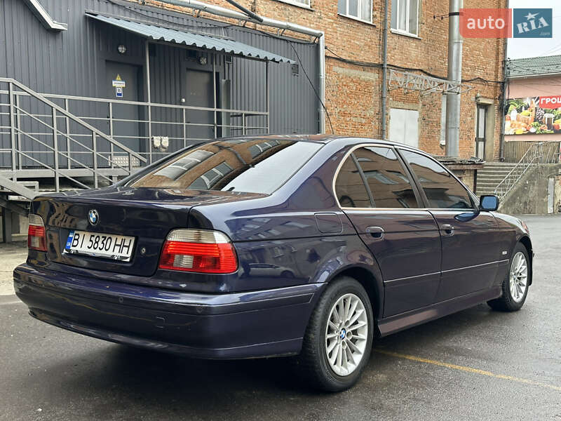Седан BMW 5 Series 2001 в Тульчині