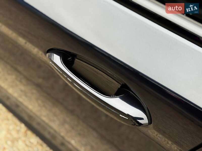 Седан BMW 5 Series 2017 в Житомире