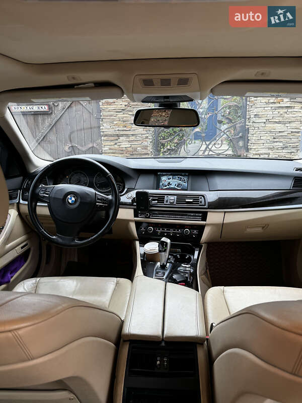 Седан BMW 5 Series 2010 в Ужгороді фото 10 Седан BMW 5 Series 2010 в Ужгороді