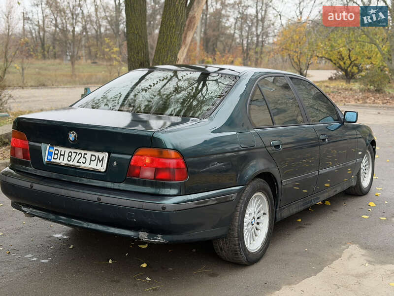 Седан BMW 5 Series 1996 в Вольнянске