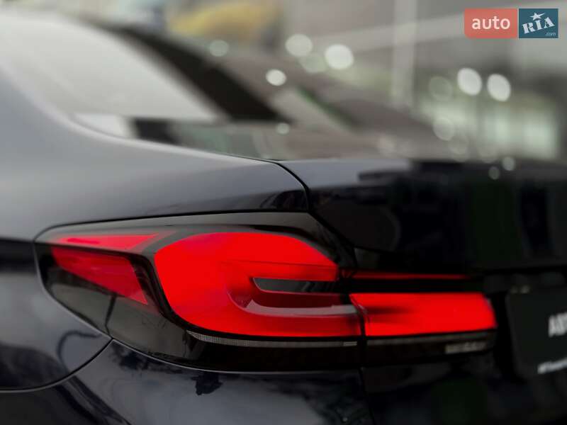 Седан BMW 5 Series 2019 в Києві фото 8 Седан BMW 5 Series 2019 в Києві