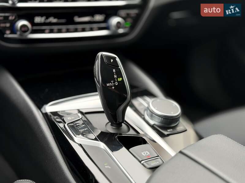 Седан BMW 5 Series 2019 в Києві фото 32 Седан BMW 5 Series 2019 в Києві