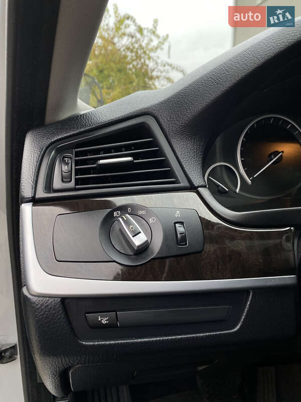 Седан BMW 5 Series 2014 в Киеве